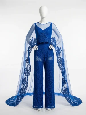 combinaison bleu dentelle voile cérémonie élégante femme - Vue 1 - combinaison bleu